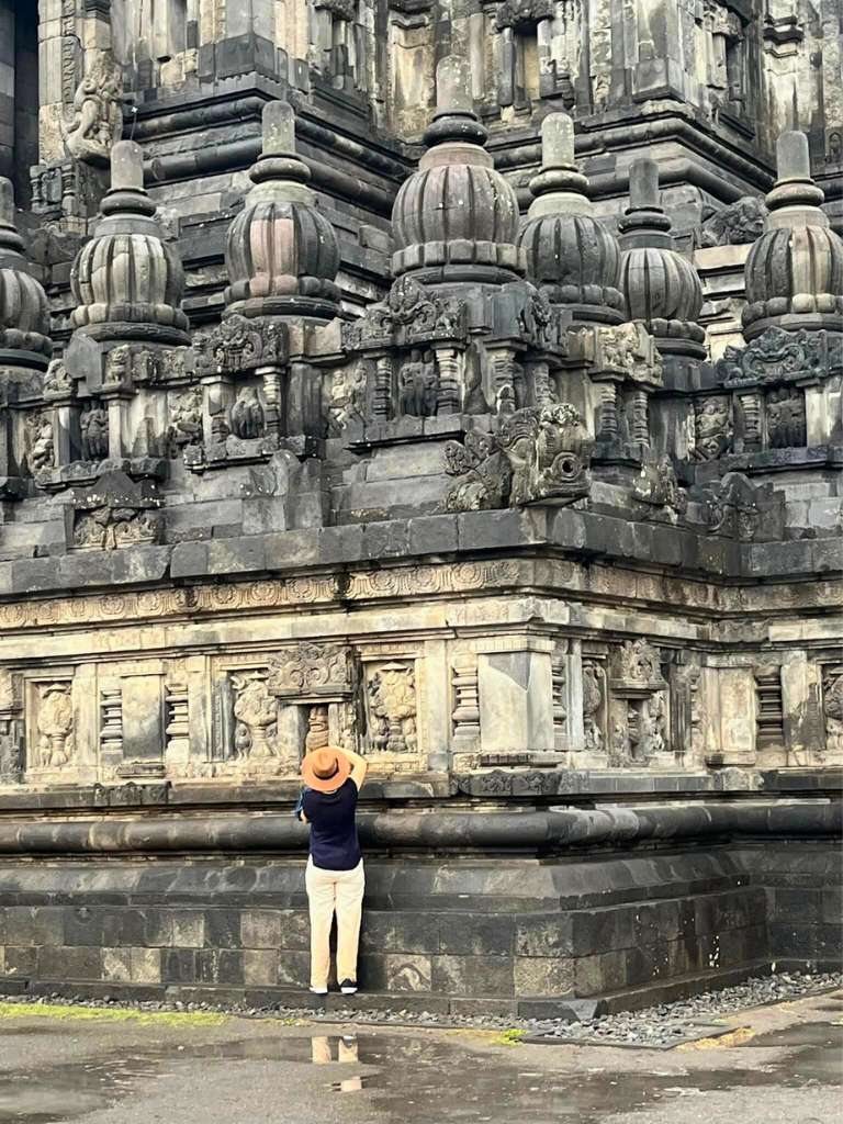 Taking a close up picture of Prananban Temple