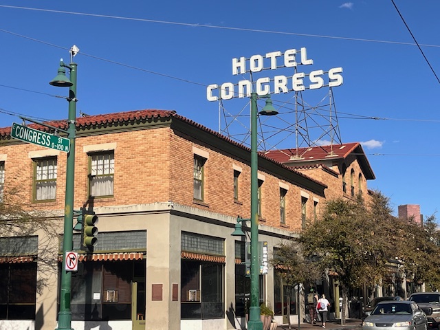 Hotel Congress