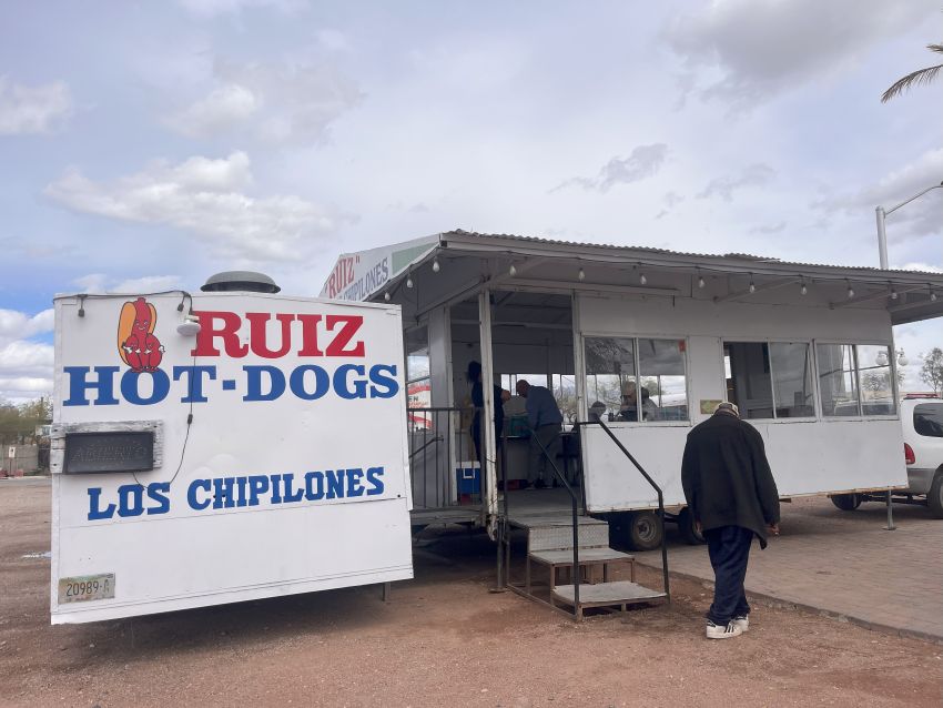 Ruiz Hot Dog food truck in Tucson