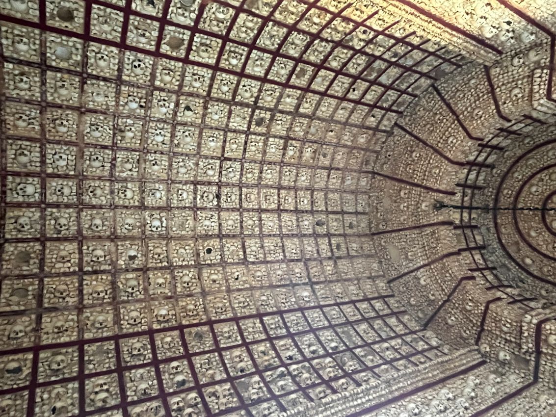 Bones chapel faro ceiling