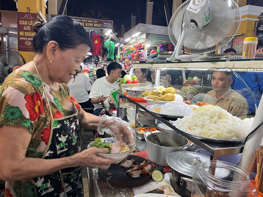 Food stall in Hoi An