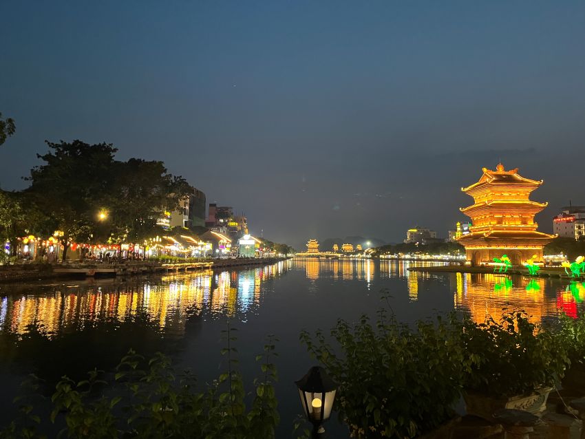Hoa Lu Ancient Town at dusk