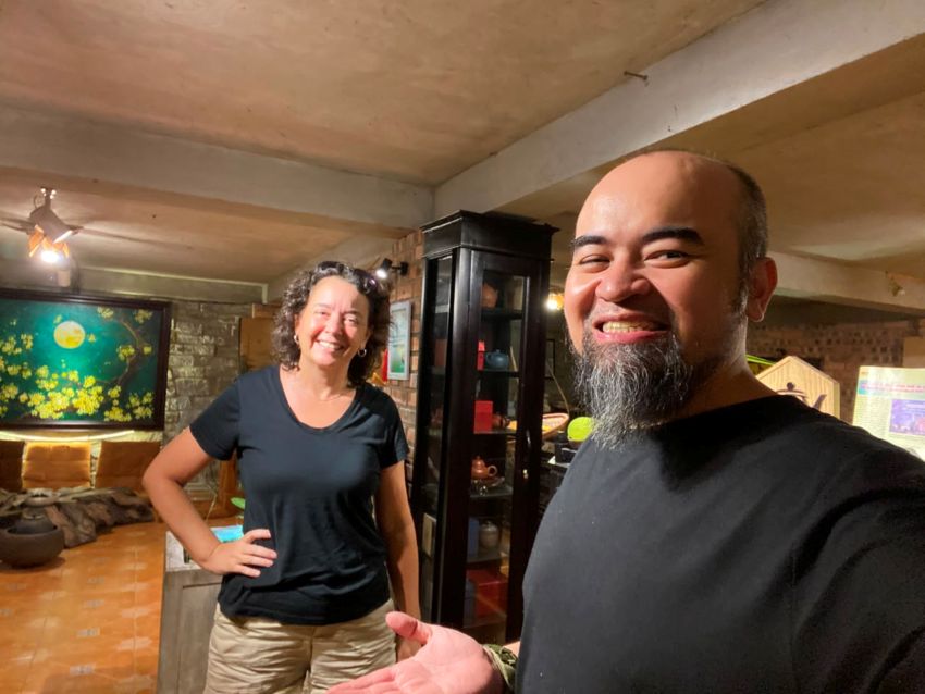 Me and owner of Hien Tra Nhi Do Mai tea house in Hue