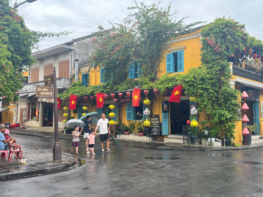Street scene in Hoi An